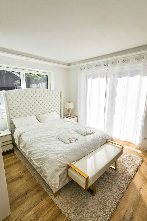 Ferienwohnung  Taufkirchen