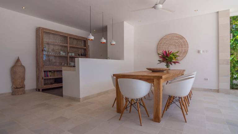 Villa with patio, private pool & BBQ | Perfect for remote work — photo 4