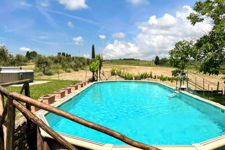 Vacation home with fast internet, barbeque & private pool | City view | Good for workation — photo 2