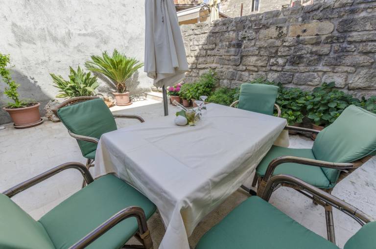 Wonderful apartment with terrace | Pets are welcome — photo 3