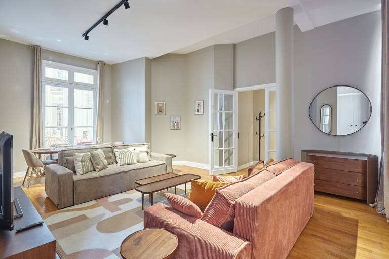 Appartement  Courbevoie