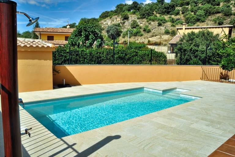 Casa rural  Madrigal de la Vera