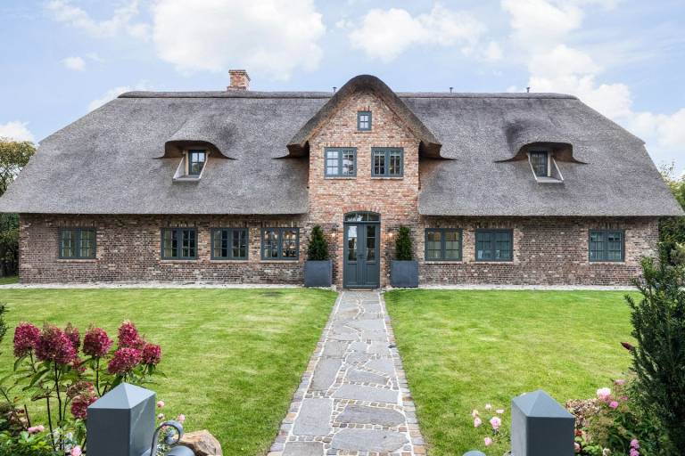 5 Sterne Reetdachhaus für 7 Pers. mit Sauna, Garten, Stellplatz, WLAN, Haustiere — photo 2