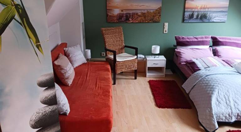 Rental apartment with 2 rooms for 6 persons — photo 2