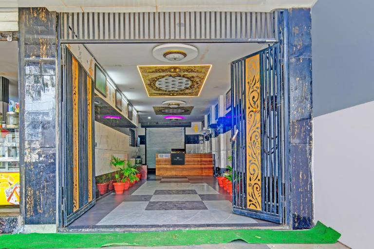 Hotel O Shree Khatu Shyam Palace