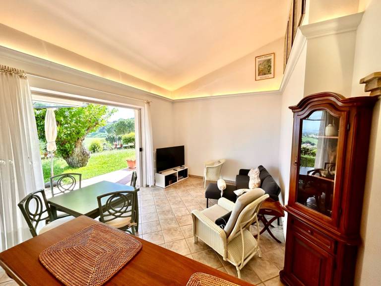 Villa with yard | Nature view — photo 4