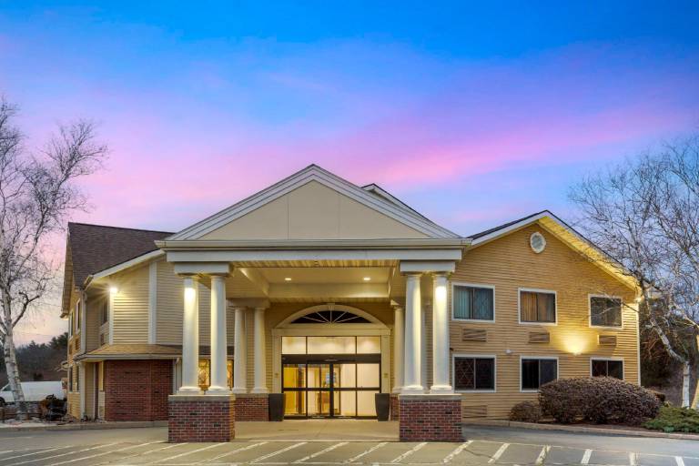 Best Western The Inn at Sharon Foxboro