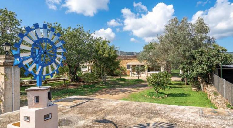 Wonderful villa with pool & hot tub | Pets are welcome in Llucmajor