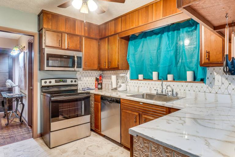 'Turquoise Gem' in Big Orange Country: Ranch Home — photo 4