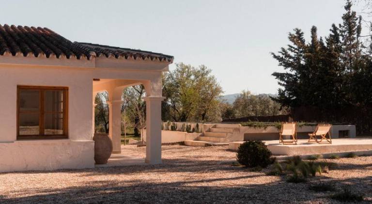 Vacation home with terrace, grill & yard in Ronda