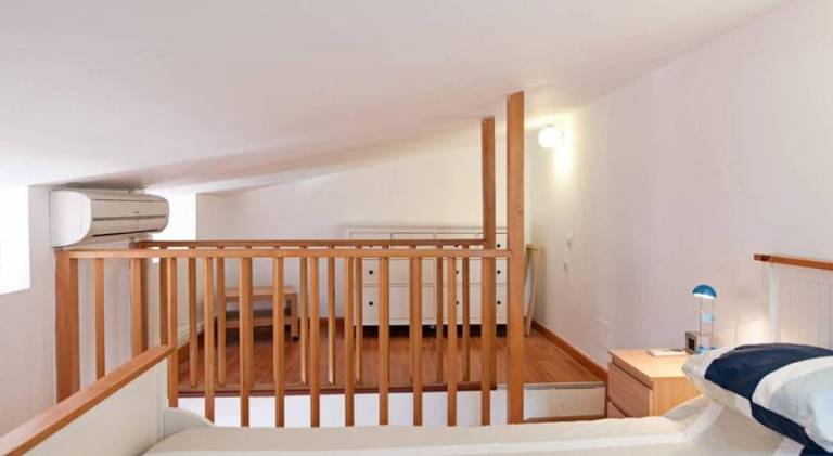 House with pool & garden — photo 2