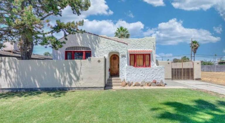House with 2 rooms for 4 persons — photo 4