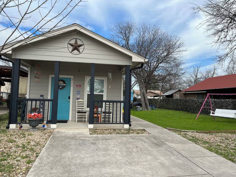 Cottage Edgewood