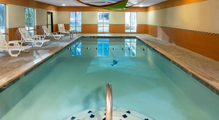 Holiday Inn Express & Suites Dallas East-Fair Park By IHG — photo 2