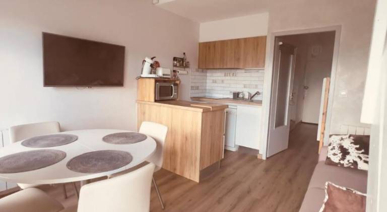 Apartment with 1 room for 5 persons — photo 3