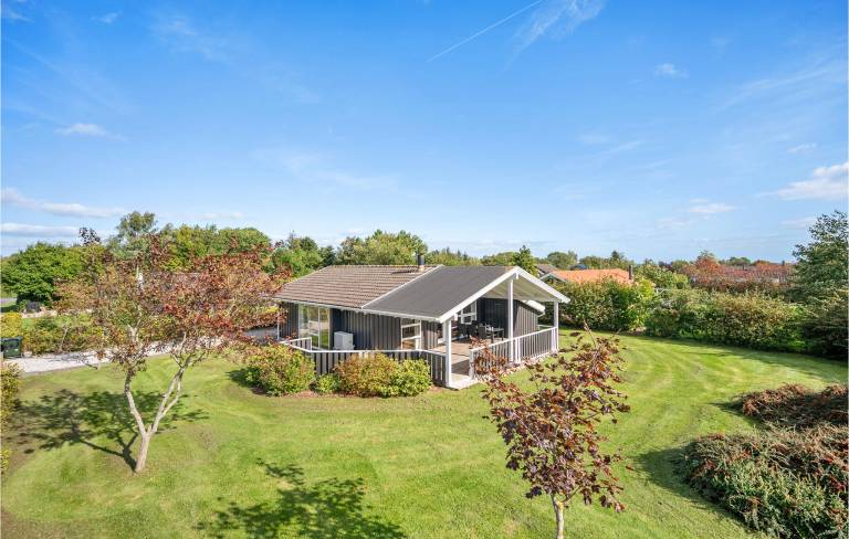 Feriehus  Pøt Strandby