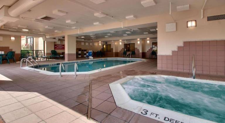 Drury Inn and Suites Bowling Green — photo 4