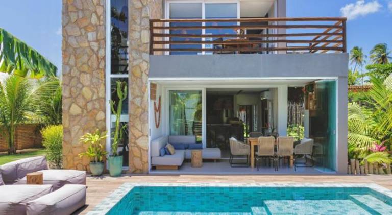 Villa with pool in Japaratinga