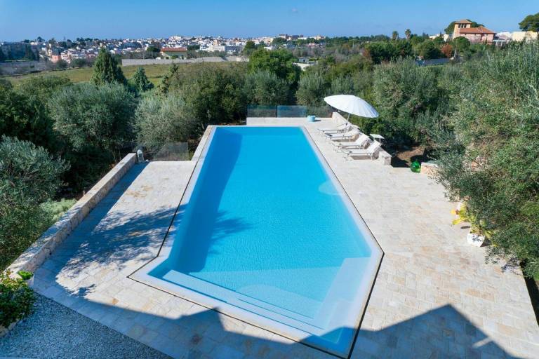 Villa with private pool & barbecue — photo 4