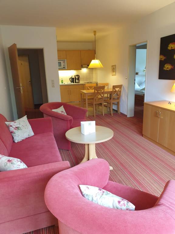 Schönes 3-Zimmer-Appartement mit Balkon (West) in zentraler Lage — photo 3
