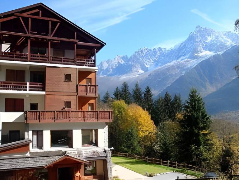 Family-friendly pleasant bungalow with yard, barbecue & patio | Dogs allowed in Les Houches