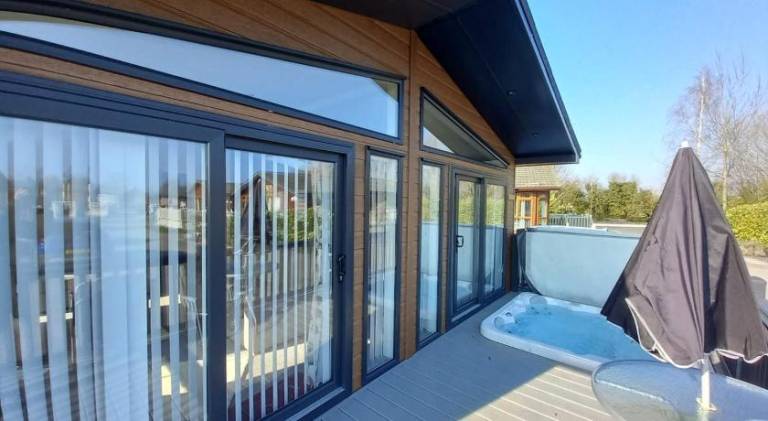 Villa with jacuzzi | Pets are welcome — photo 3
