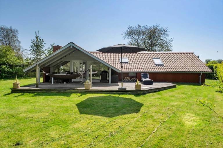 House with terrace, barbecue & sauna — photo 2