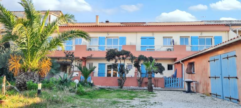 Comfortable Studio in Hyères with Terrace and Garden – 20 m² — photo 4