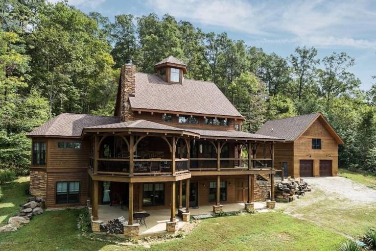 House  Nolin Lake