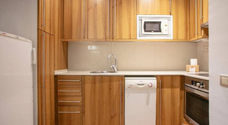Rental apartment | Next to Parc de la Ciutadella | Good for workation | Pet-friendly — photo 3