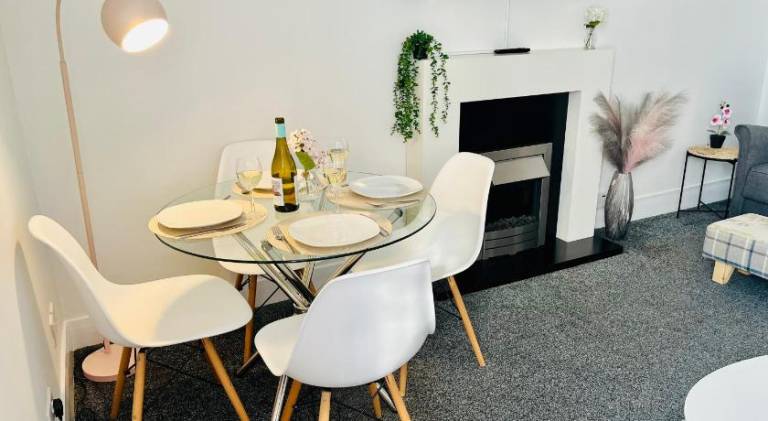 Nice rental apartment with patio | Pet-friendly — photo 3