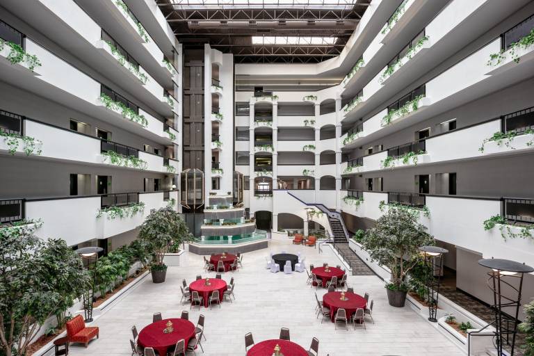 Correct Hotel Name: Holiday Inn & Suites Springfield - I-44 by IHG — photo 3