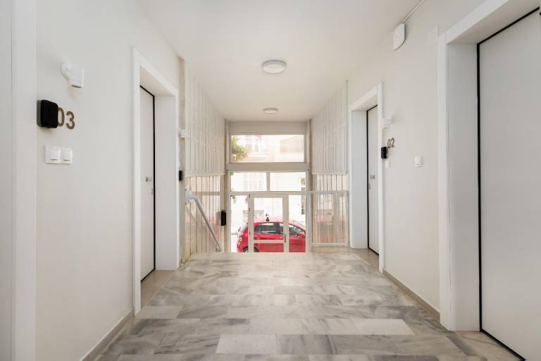 Pleasant serviced apartment with patio | Good for workation | Dogs allowed — photo 5