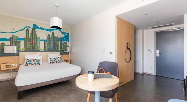 Serviced apartment with yard | Suitable for remote work — photo 2
