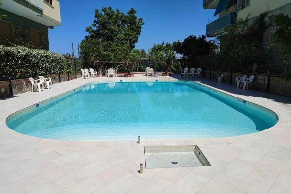 Pleasant holiday apartment with garden & pool | Pets are welcome — photo 2