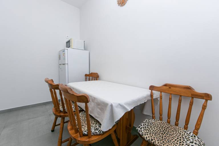 One bedroom apartment with terrace and sea view Pisak, Omiš (A-5975-c) — photo 3