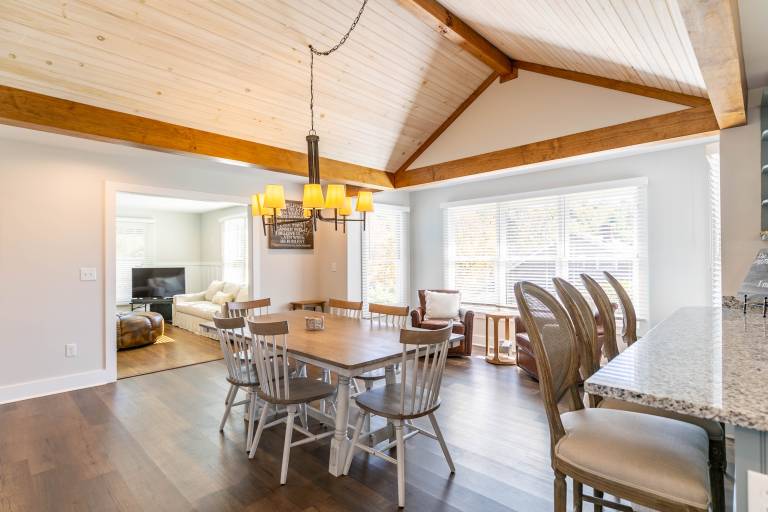 Stella Maris: In-Town Blowing Rock Pet Friendly Updated Craftsman Bungalow — photo 5