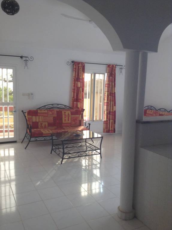 Bright apartment with sea view and garden in Ouoran, 100 m² — photo 5