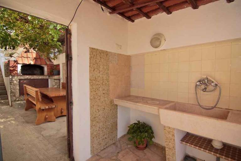Holiday Apartment 170 m from the Adriatic Sea — photo 4