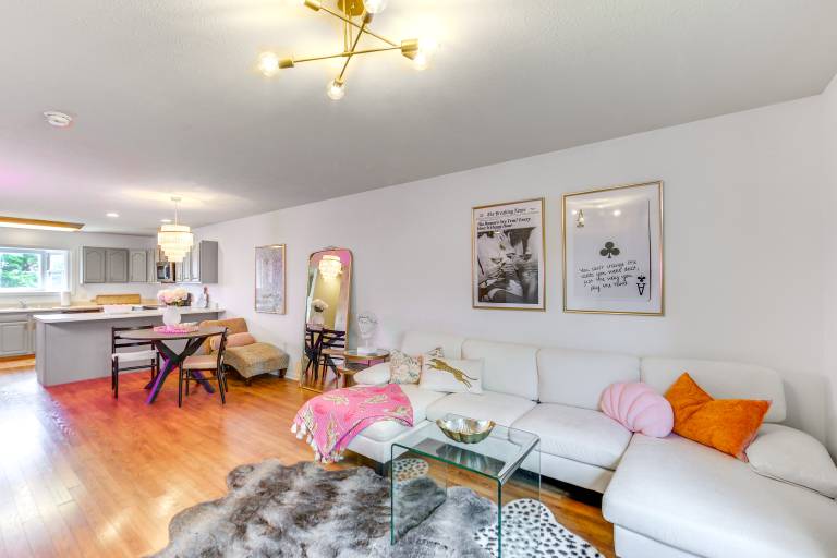 Chic Morgantown Vacation Rental - 2 Mi to WVU! — photo 2