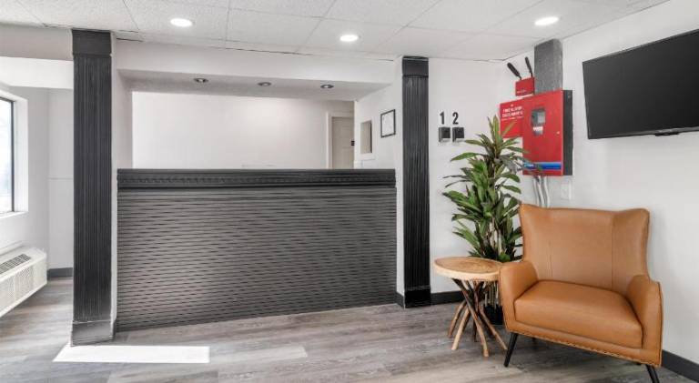 Baldwin Inn & Suites, SureStay Collection by Best Western — photo 3