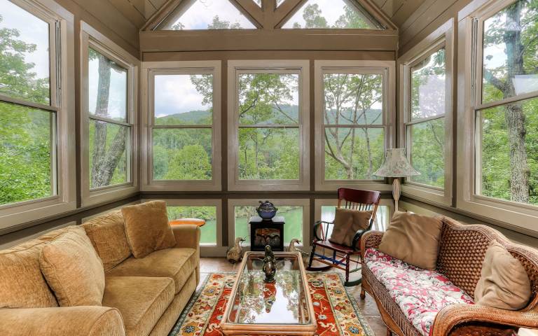 Lake Escape Lounge with Scenic Lake Views