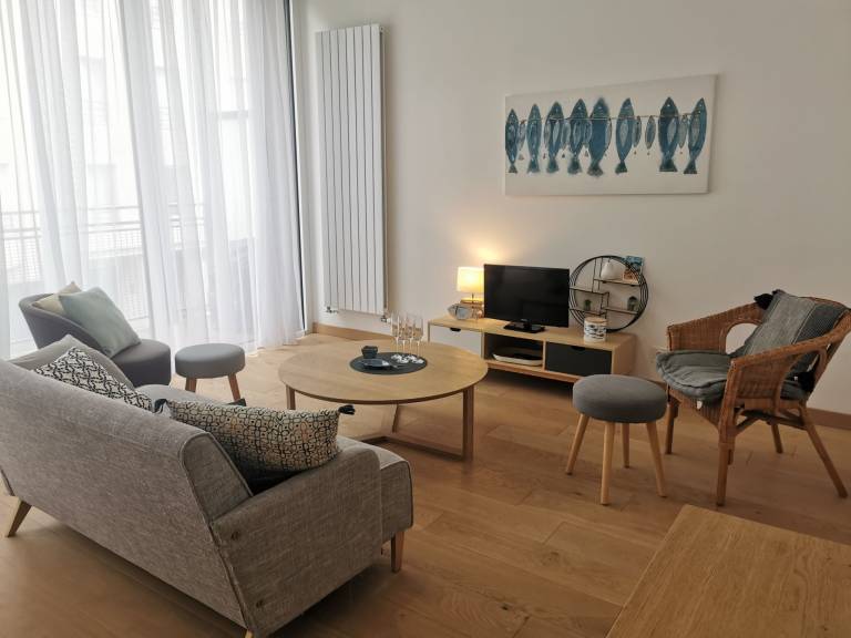 Holiday apartment with terrace — photo 2