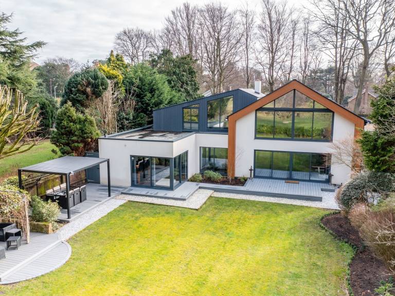 Cottage  Birkenhead