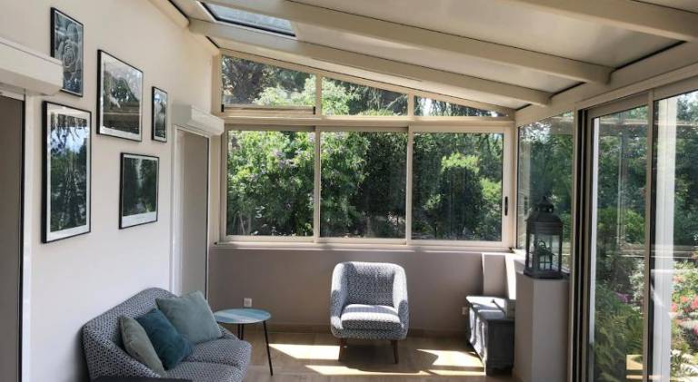 Fully equipped villa with terrace, yard & private pool | Pets allowed — photo 4