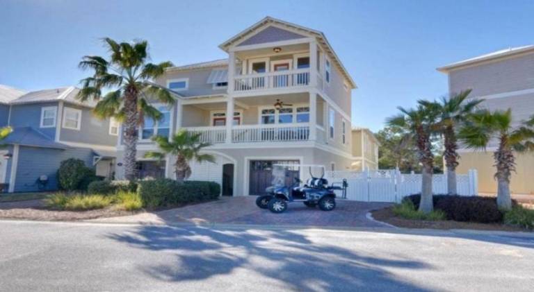 5BR One Block to Beach- Hot Tub- Pool- Golf Cart- Pets in Miramar, FL