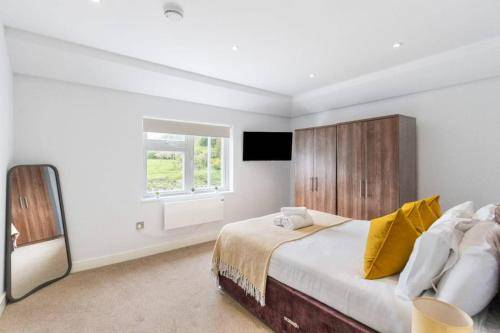 Apartment  Brentwood