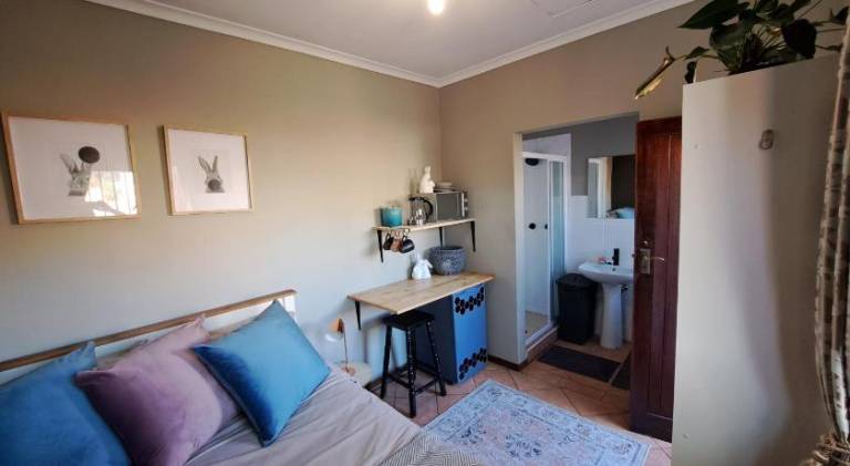 Cozy City Studio Escape