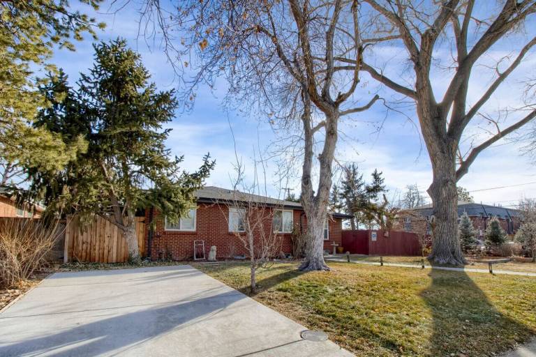 House Lakewood