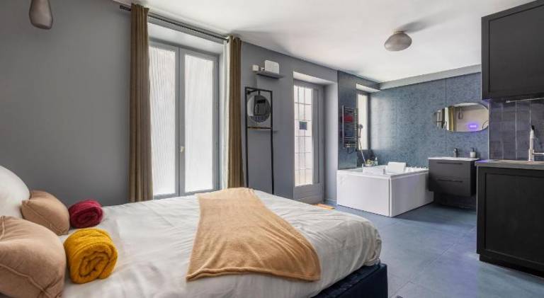 Charming holiday apartment with hot tub | Pets are welcome — photo 2